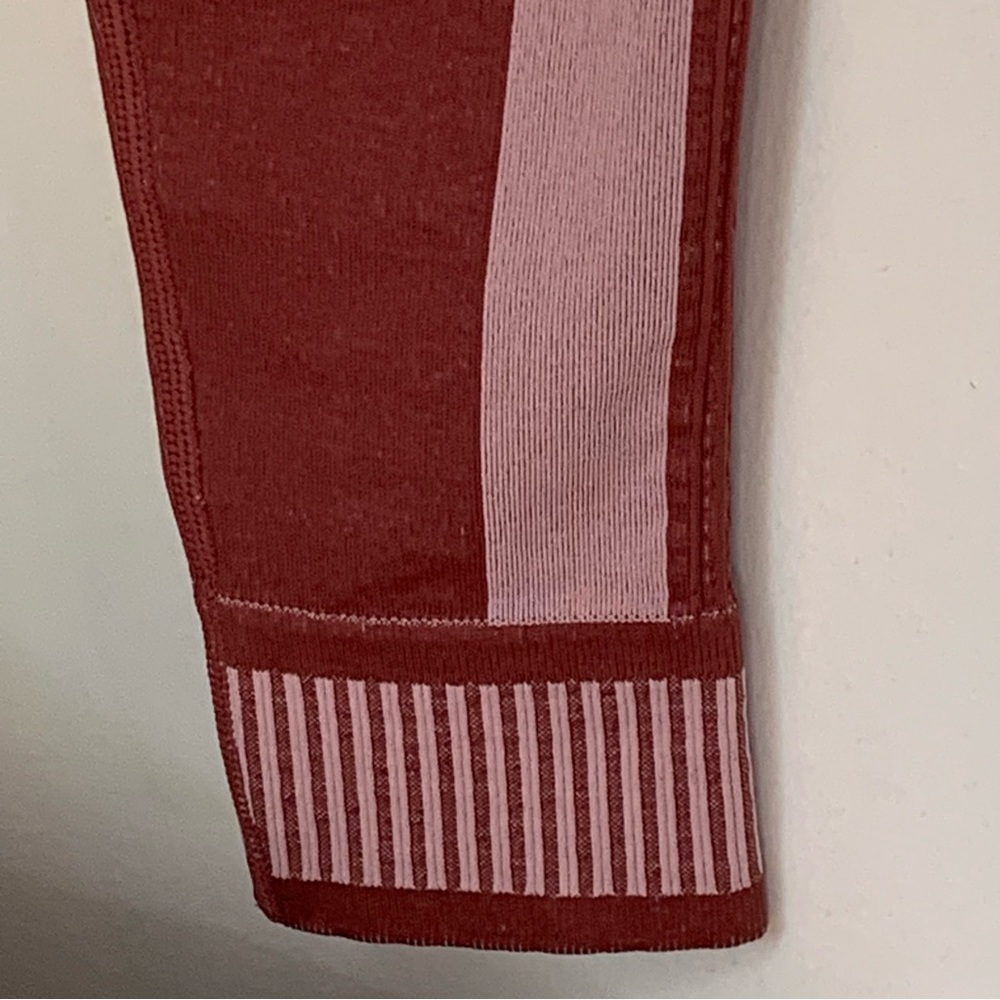 *NWT* Fabletics High-Waisted Seamless Star Leggings - Picture 6 of 10